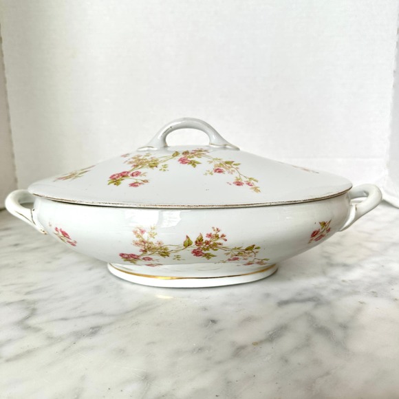 Antique Victoria Austria Serving Bowl 10" Oval Covered Fine China Floral - Picture 8 of 12